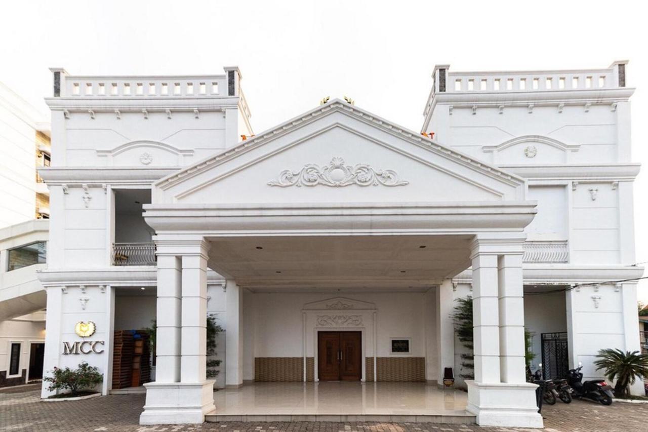 فندق Reddoorz @ Binjai المظهر الخارجي الصورة