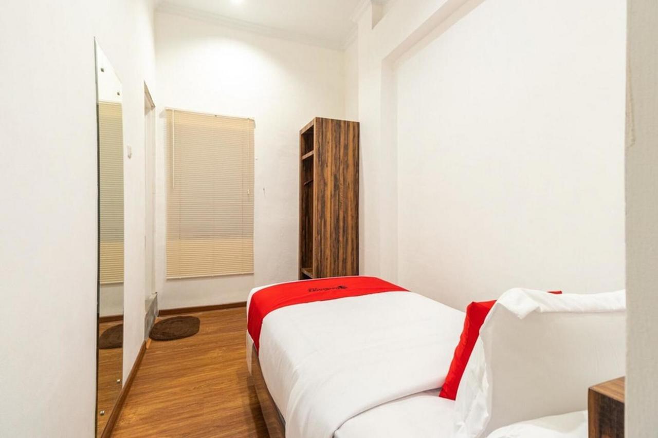 فندق Reddoorz @ Binjai المظهر الخارجي الصورة